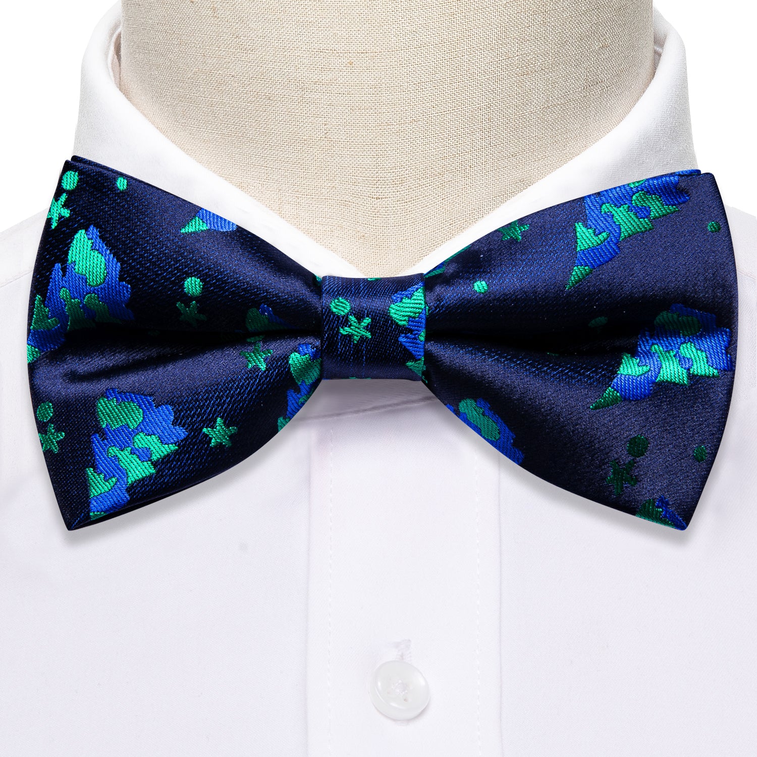 Barry Wang Christmas Blue Xmas Tree Silk Bow Tie Hanky Cufflinks Set