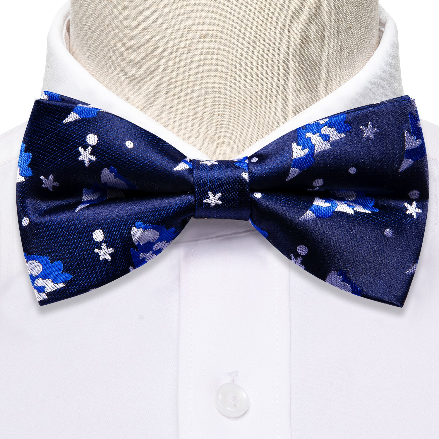 Barry Wang Christmas Blue White Xmas Tree Silk Bow Tie Hanky Cufflinks Set