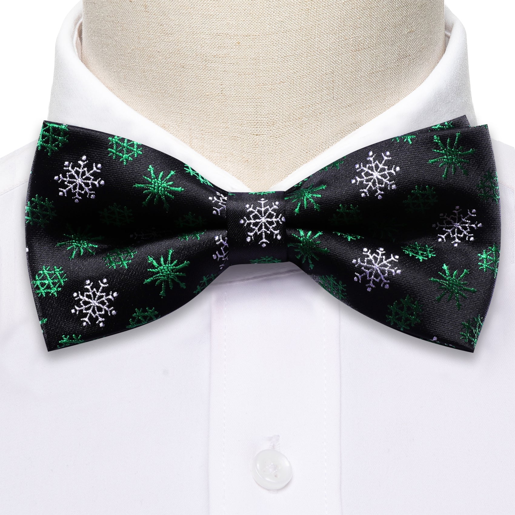 Christmas Black White Snowflake Silk Pre Tied Bow Tie Set